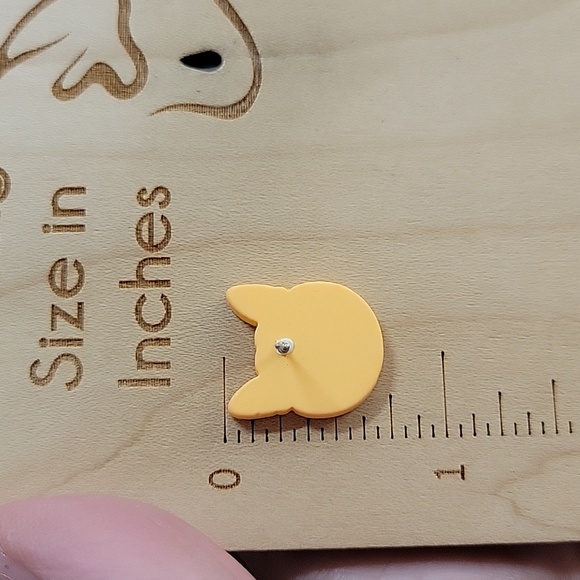 SHIBA INU EARRINGS - Picture 5 of 5